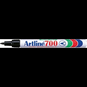 Artline Marker 700 Permanent 0.7 should be translated to Swedish as: Artline Penna 700 Permanent 0.7.